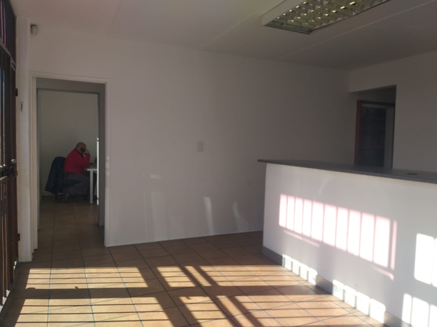 To Let Commercial Property for Rent in Bellville South Industria Western Cape